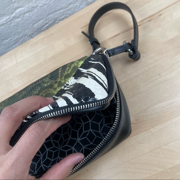 Simone Rainer Gorgeous leather exotic leather mini bag - Picture 9 of 12